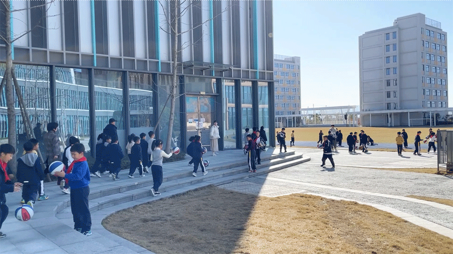 1680772422293245.gif
